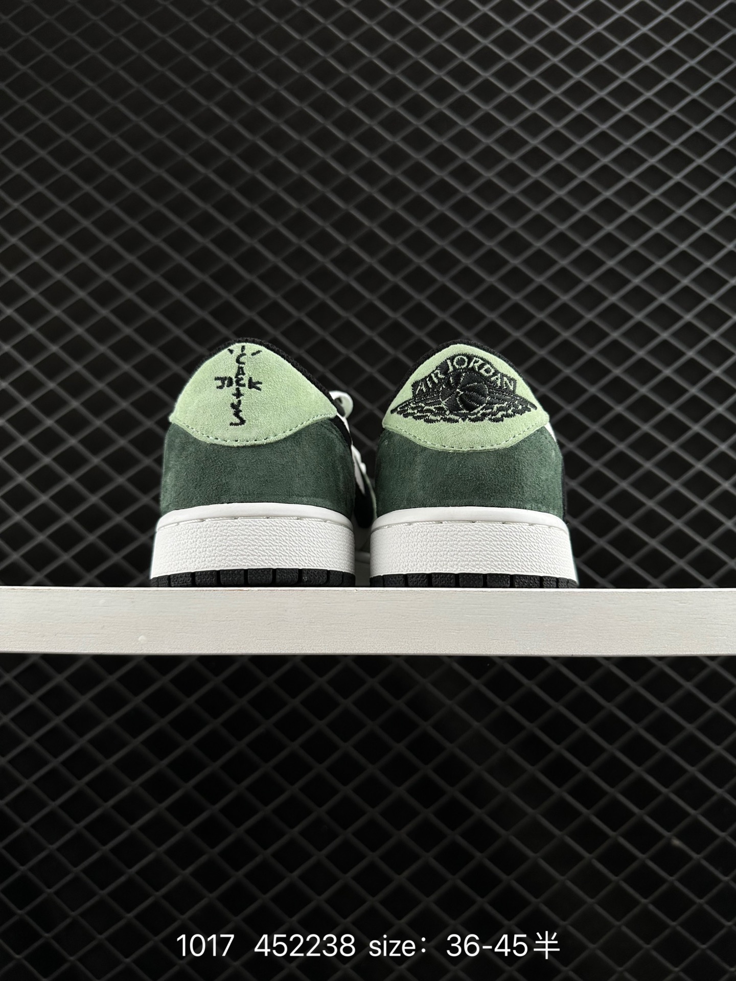 fragment design x Travis Scott x Nike Air Jordan 1 Low OG SP”Black/Green Toe“
